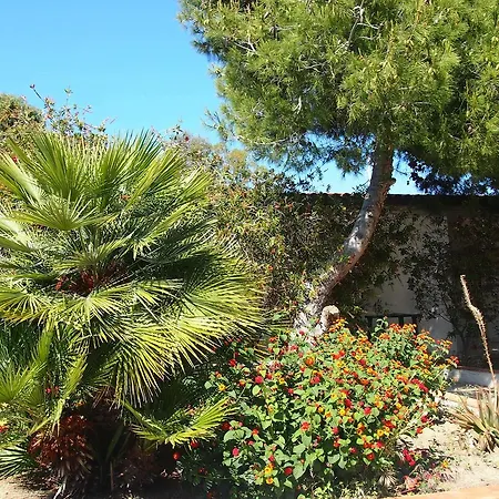 Makauda شقة فندقية 2*